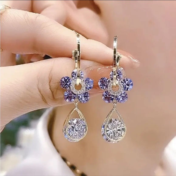 Gold Filled Purple Floral Earrings - Picture 1 of 1